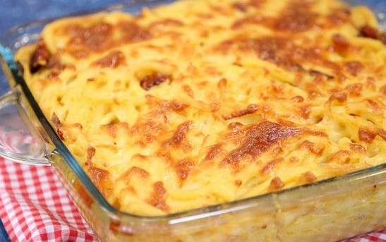 Beşamel Soslu Makarna Yanına Ne Gider